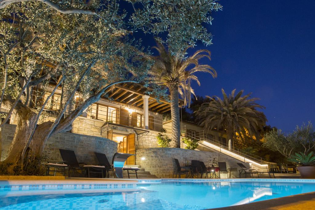 Villa Ulica Pod Kosom